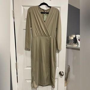 NWT H&M neutral maxi dress